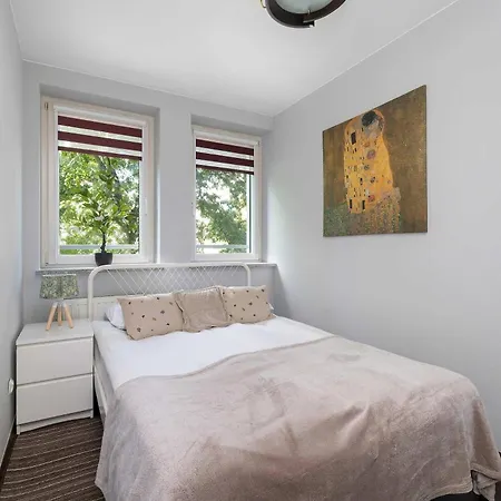 Comfortable Apartment Close To The City Centre Krakow Kijowska 24 By Heyrent * Cracovia